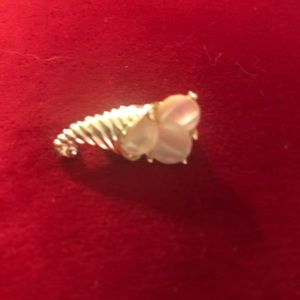 Vintage pin